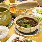 大连私藏宝藏私房菜｜开放式厨房汤罐炖好汤
