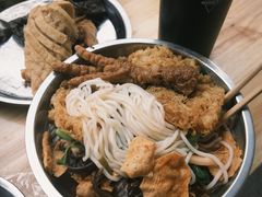 -柳州肥姨妈大骨螺蛳粉(东靖路店)