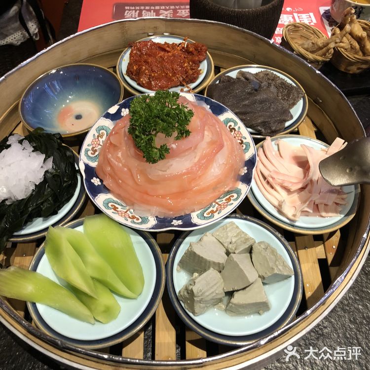 鸭肠一定要吃陈鸭肠老火锅的