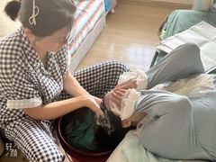 -爱月宝月嫂·育儿嫂