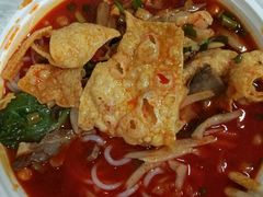 -丽丽三鲜螺蛳粉(田林路店)