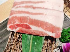 厚切五花肉-吉屋烤肉(八宝街店)