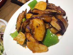 地三鲜-关东小磨东北菜(碧江广场店)