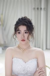 -欣薇婚纱(新源乐汇城店)