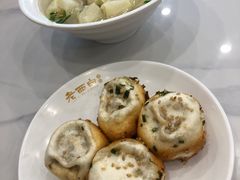 -老西白点心店