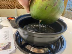 -东椰·海南椰子鸡火锅(朝阳门店)