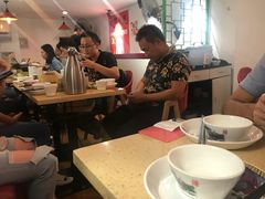 -芳村榕树头叹佬鸡煲(体育西店)