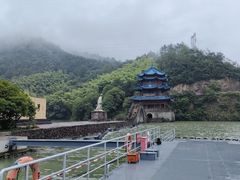 -严子陵钓台(富春江小三峡)