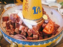 -毛辣果·贵州红酸汤牛肉火锅(西单店)