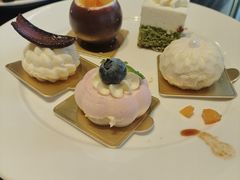 -大中华希尔顿酒店-念自助餐·海南美食·三文鱼