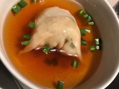 台州扁食-荣轩(新荣记环球金融中心店)