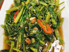 -Dang restaurant (patong phuket)