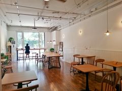 -Cafe Villa