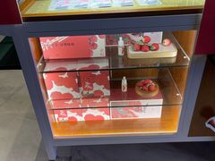 -英皇电影城(平安金融中心IMAX激光店)