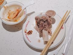 -三人行骨头王火锅(长寿店)