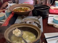 -魏铭鱼头捞饭(晋阳路店)