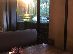 -Carbon莫卡哆·意大利复古集市餐厅(杭州大厦店)