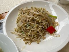 芽菜炒鲮鱼饼-德云居