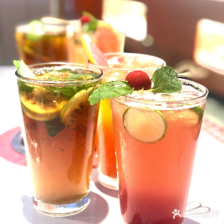 北京探店/打卡望京z具特色火锅串串香来啦