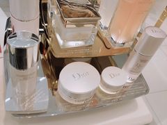 -Dior迪奥(上海世茂广场店)