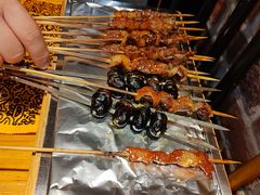 -喝丢一只鞋海鲜烧烤·海肠捞饭(文体街店)