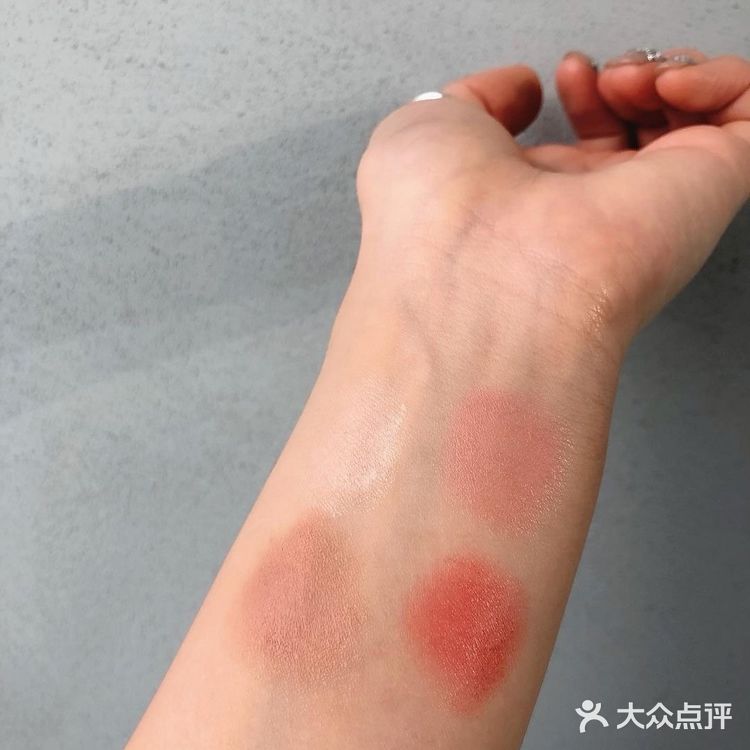 绝不会出错的粉色、柔亮玫瑰妆🥀