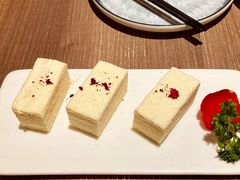 娜帕里勇-那时新疆·车师(大宁音乐广场店)