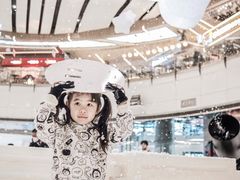 -冰纷万象滑冰场(沈阳万象城店)