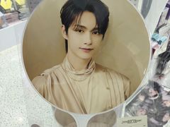 -Love Star追星馆(上海大悦城店)
