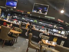 -汽车博物馆主题餐厅