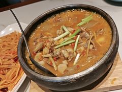 -老周家酱卤猪蹄私房菜(克拉玛依西街店)