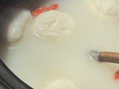 -魏铭鱼头捞饭(晋阳路店)