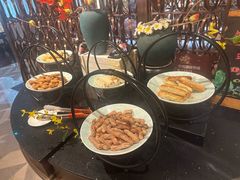 -西藏饭店·亚克·食光自助餐厅(文殊院店)