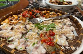 Three-color Steamed Boneless Fish