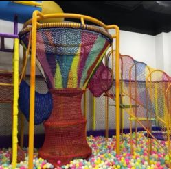 -蹦贝运动中心·蹦床·攀岩·闯关(龙岗店)