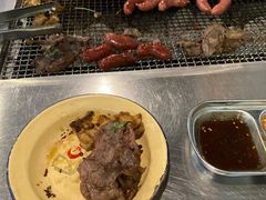 -马路牙子烧烤音乐酒馆(望京店)