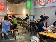 大堂-四小区火锅·巷子里的重庆火锅(花照壁店)