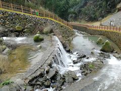 -梅岭月亮湾山体公园