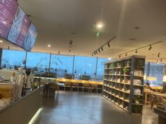 -魔方城市书房(中街益田店)