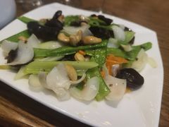 四蔬炒腰果-潮中人·潮州菜(益乐路店)