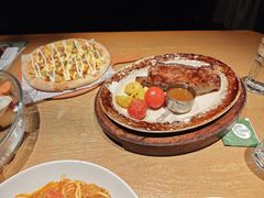 -绿茵小镇中西餐厅(五岭店)