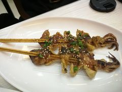 疯狂烤鱿鱼-覃记海鲜美食餐厅