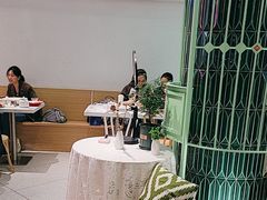 -靓蛙馆