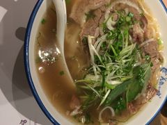 -美奈小馆·越南料理(中航城君尚购物中心店)