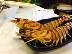 -鲜入围煮花胶鸡海鲜火锅