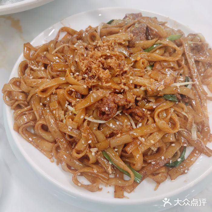 渔文乐·海鲜大排档(千灯湖店)港式干炒牛河图片
