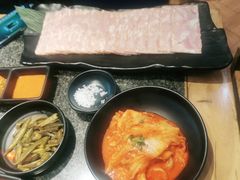 -九田家黑牛烤肉料理(麒麟万达店)