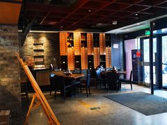 大堂-老墙根涮肉·铜锅·烧烤(欢乐谷·王四营店)