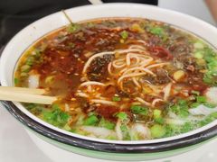 -伊穆祥牛肉面总店·清真