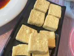 -肥肥虾庄·金牌油焖大虾(汉口城市广场店)